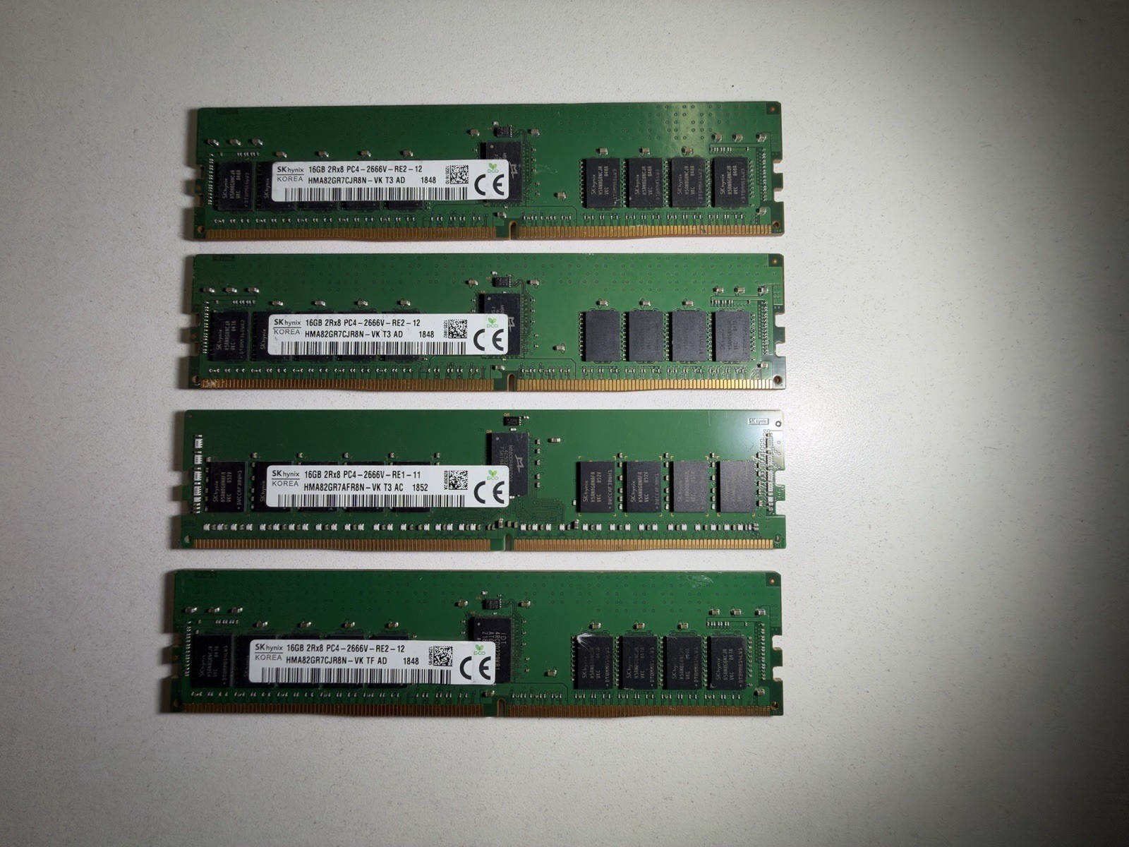 SK hynix 64GB (4x16GB) DDR4 PC4-2666V DIMM RAM HMA82GR7CJR8N-VK