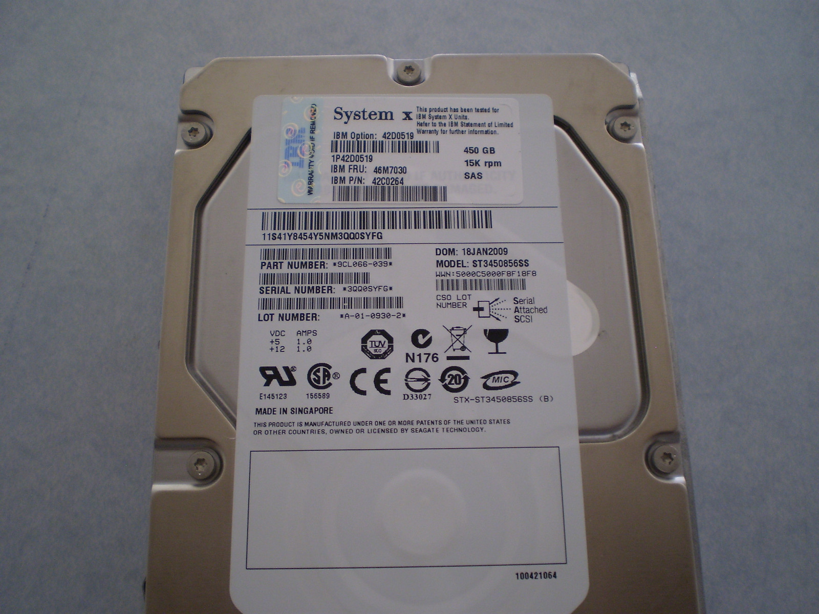 42D0520,42D0519,46M7030 IBM 450GB 15K SAS Hot-Swap Hard Drive