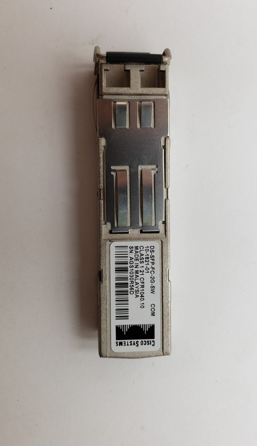Cisco DS-SFP-FC-2G-SW 2Gbp Fibre Channel SFP Transceiver P/N: 10-1821-01 Tested