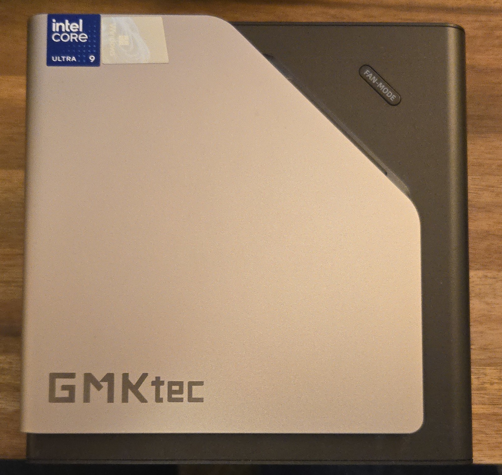 GMKtec EVO-T1 Intel Core Ultra 9 285H AI Mini PC - Barebone (No DDR & SSD & OS)