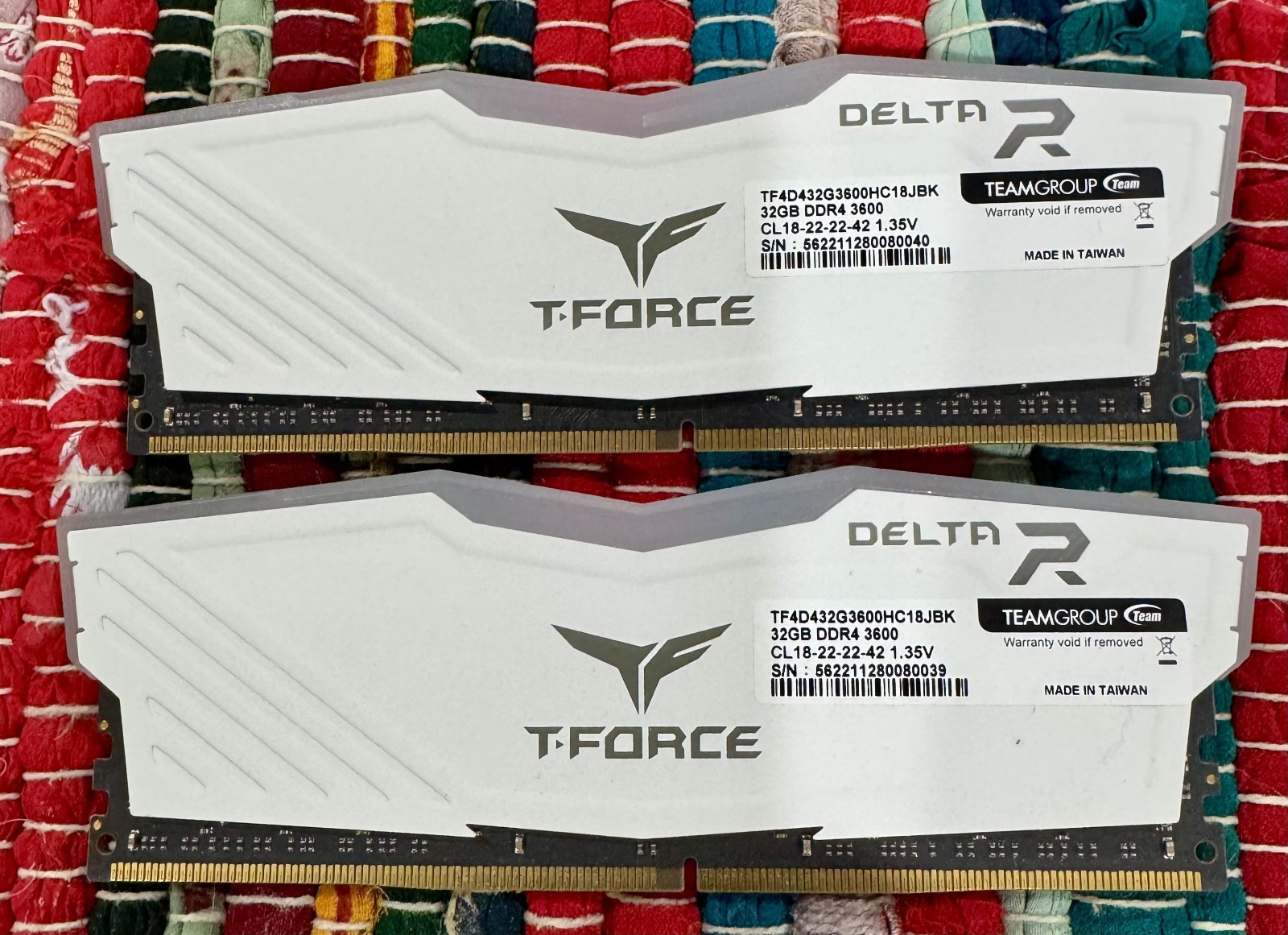 Teamgroup T-Force Delta RGB 64GB (2x32GB) DDR4 3600 CL18 White Desktop RAM