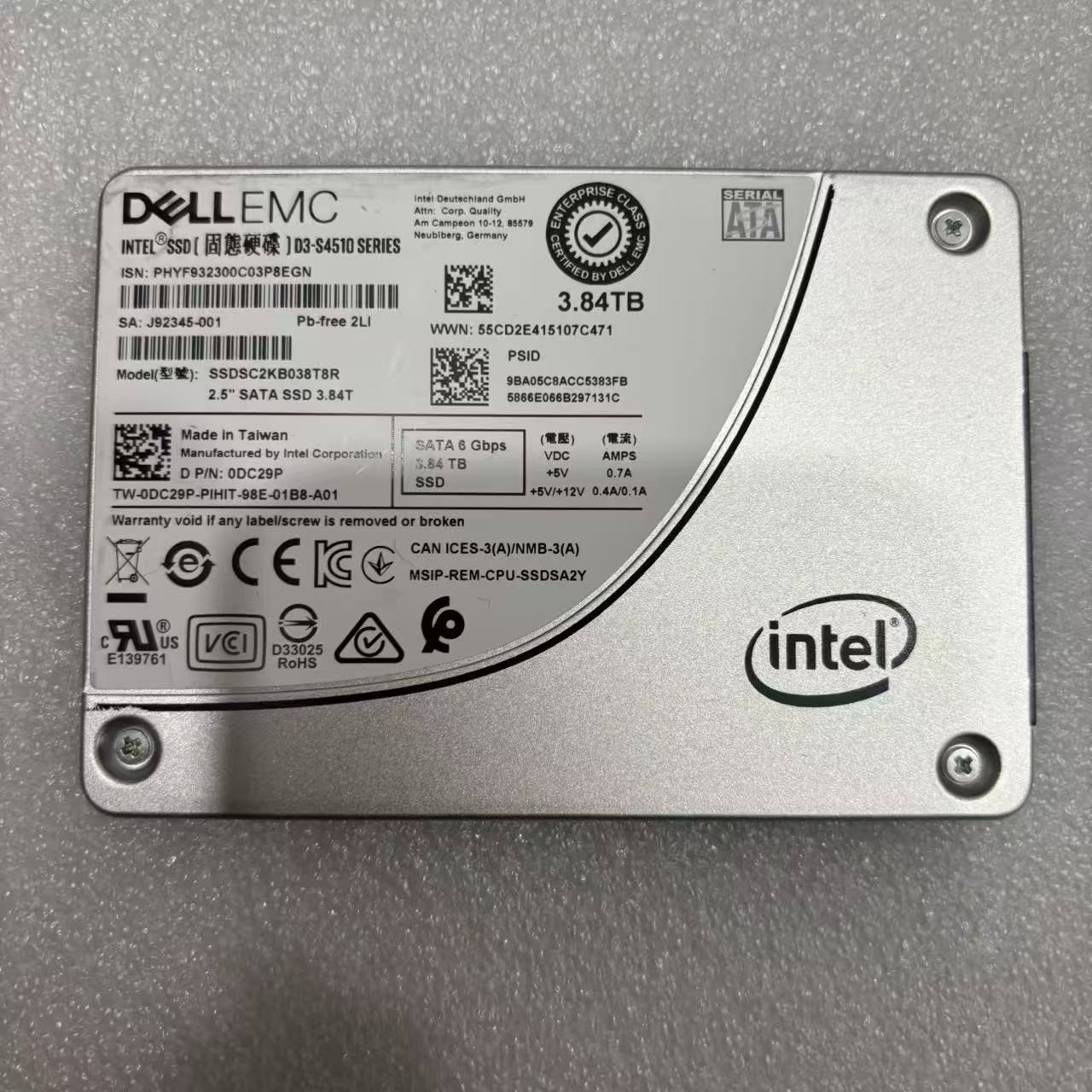 DELL 0DC29P SSDSC2KB037T8R S4510 2.5 in SATA 6 Gbps 3.84TB SSD Solid State Drive