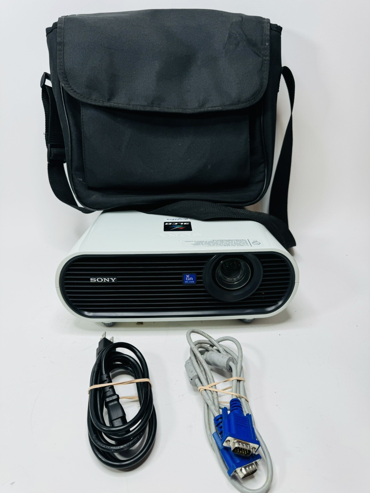 Sony VPL-EX50 XGA Conference Room Projector with carrying case and cables