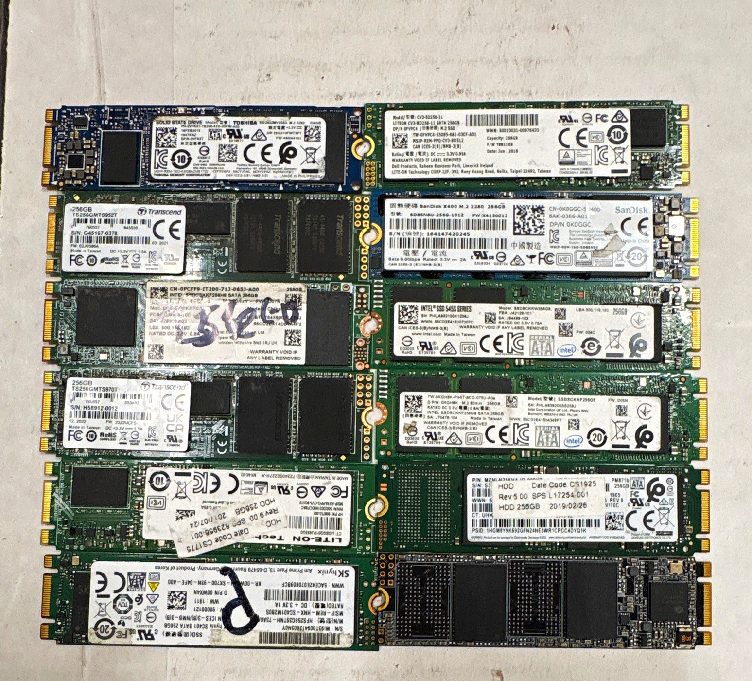 Lot Of 12 Mixed Brands 256GB Internal SSD Lot, M.2 2280, Mixed Models. Working
