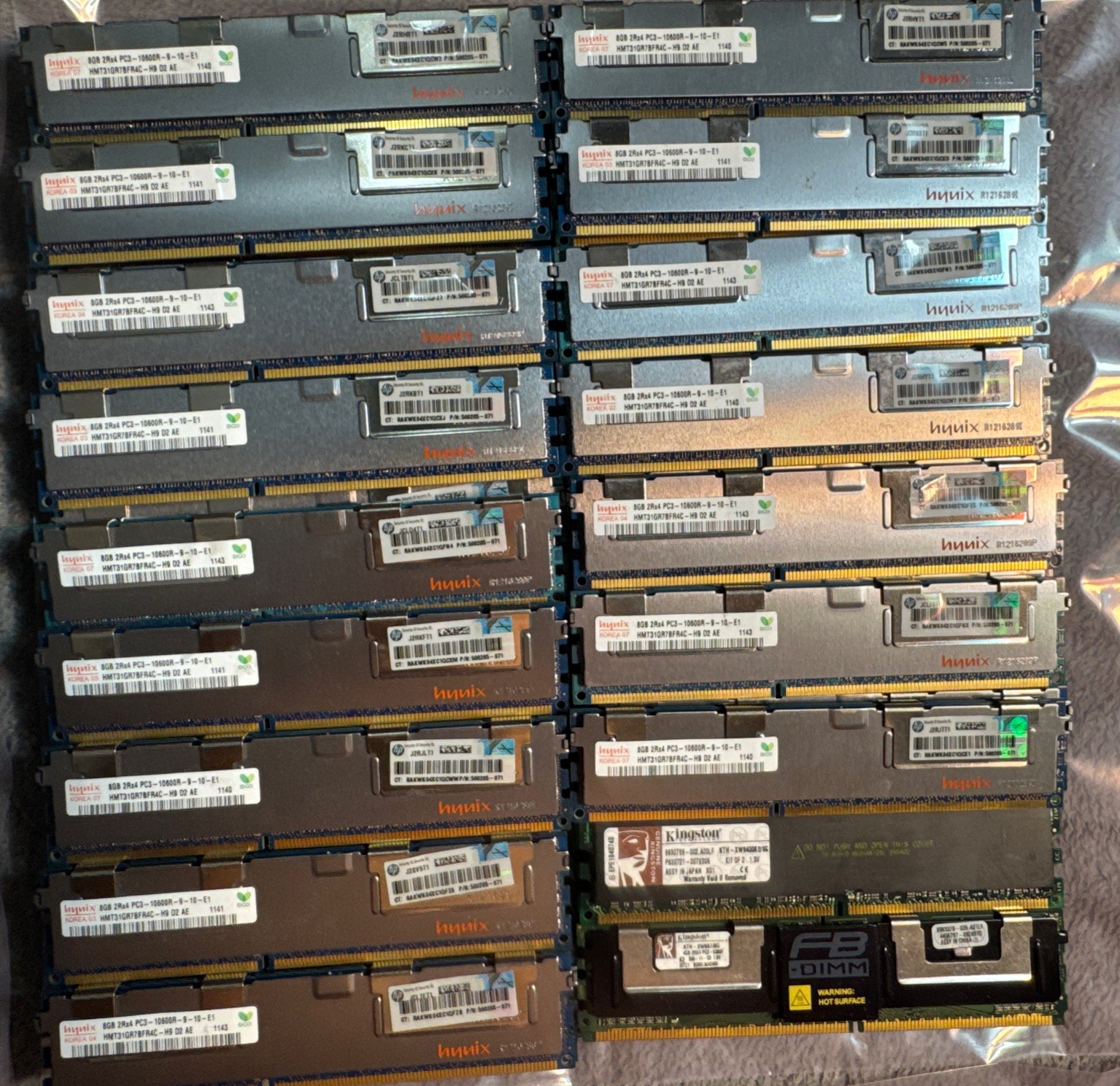 Mixed Lot 71 Hynix 8GB PC3 10600R DDR3 2RX4 ECC Server Memory HMT31GR7BFR4C-H9