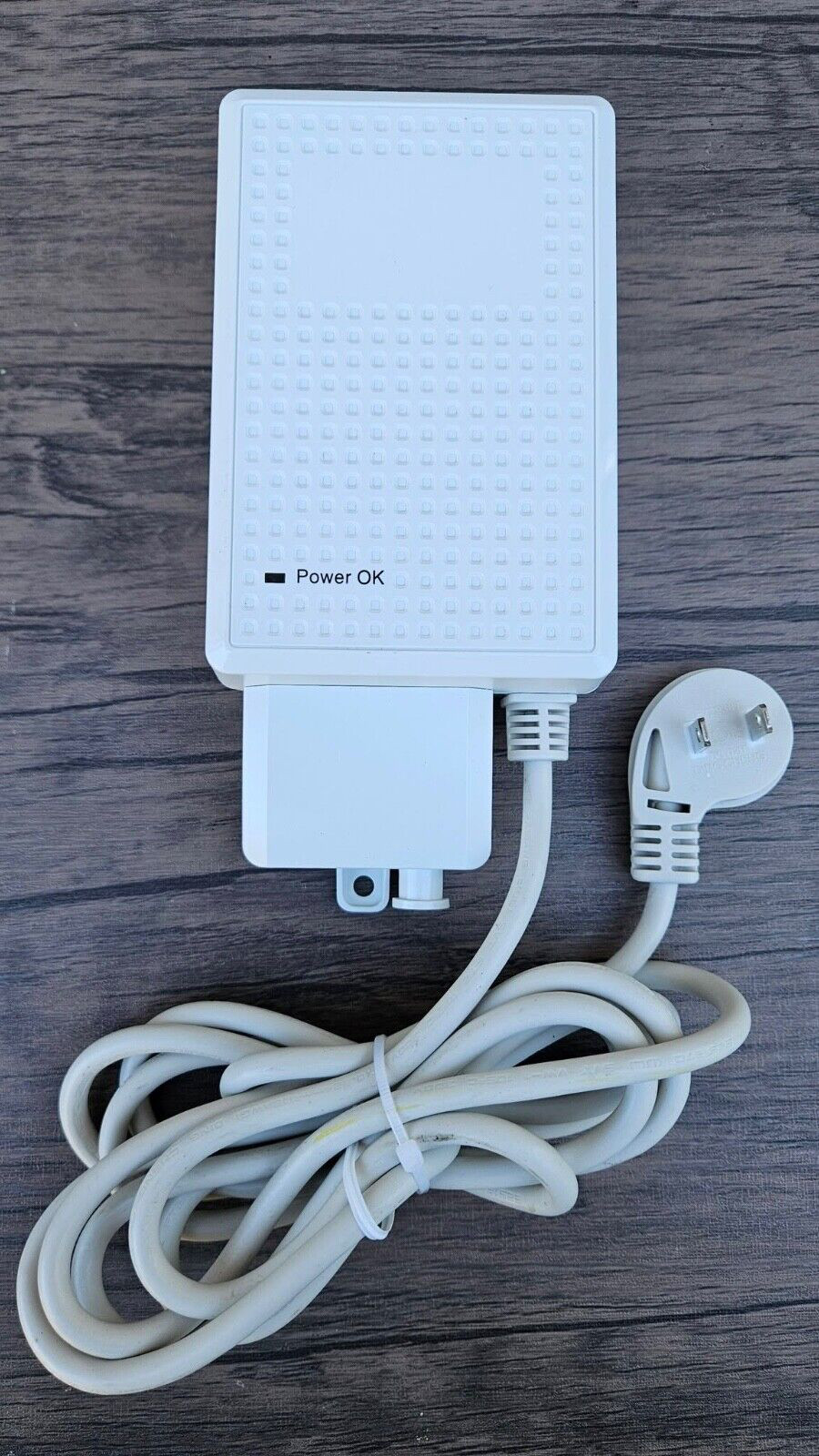 CyberPower CA25U16V2-WHT Power Adapter T48