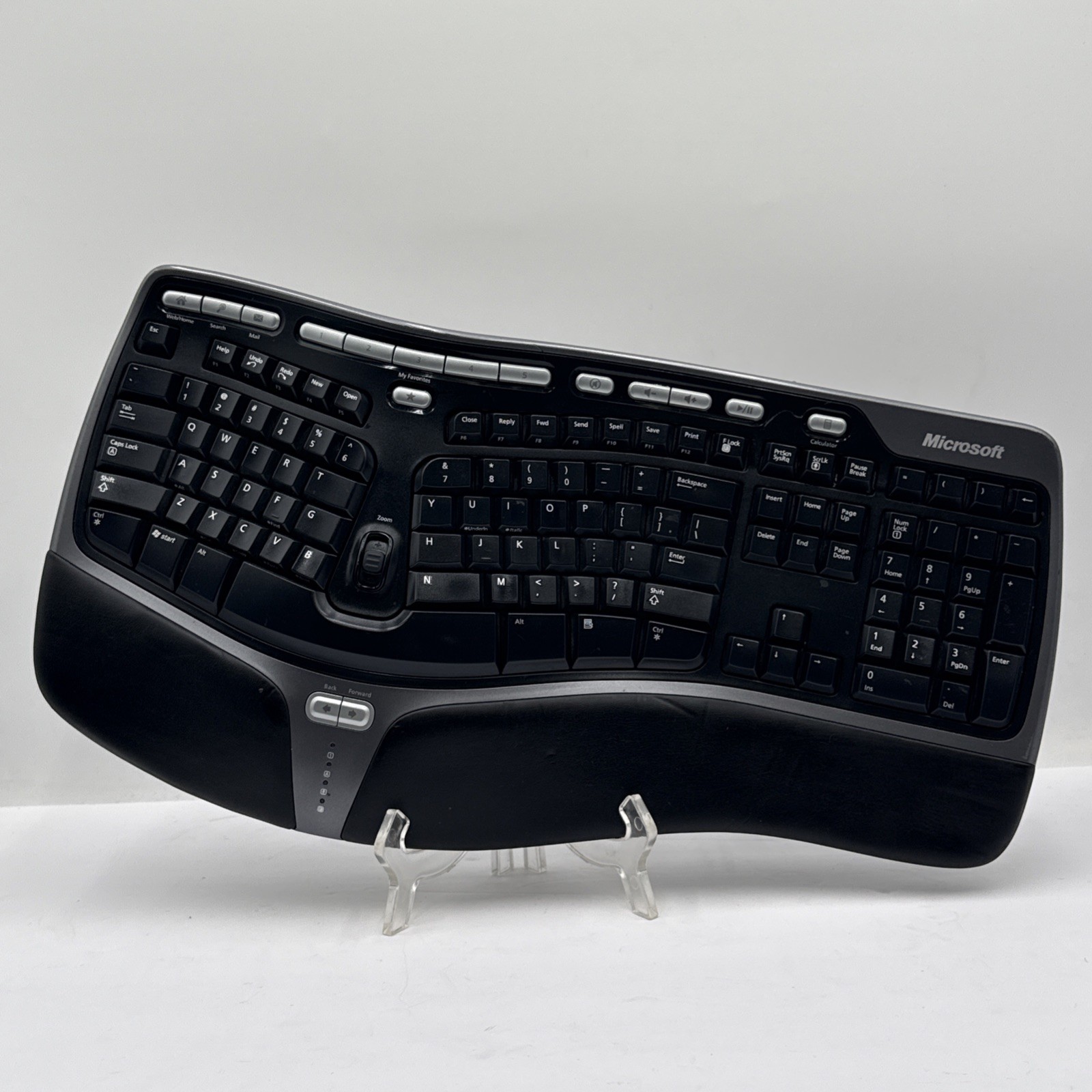Microsoft Natural Ergonomic Keyboard 4000 v1.0 Model 1048 KU-0462 Wired USB