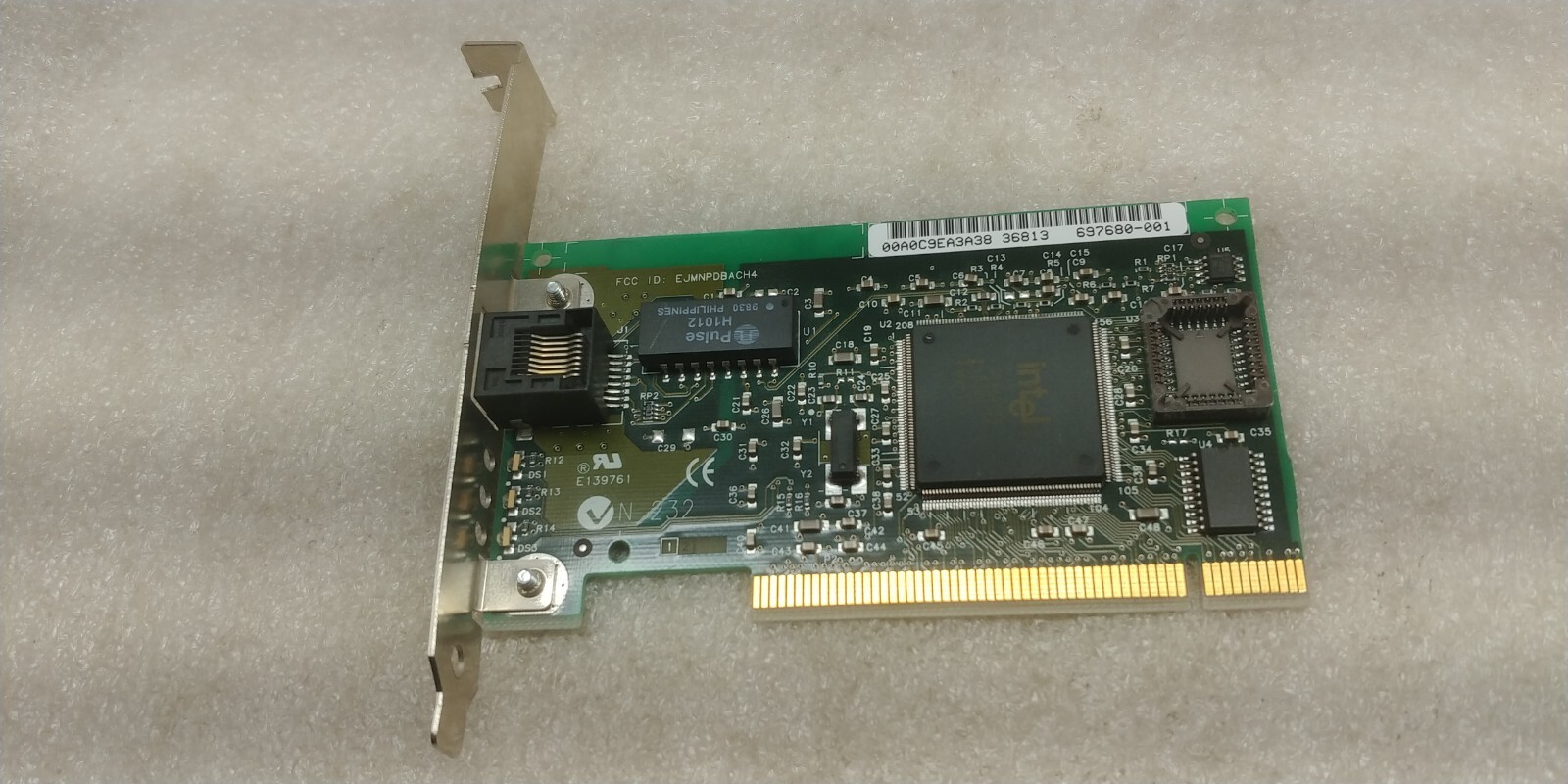 Intel EJMNPDBACH4 100TX NIC Card/PCI Network Card GREAT CONDITION 