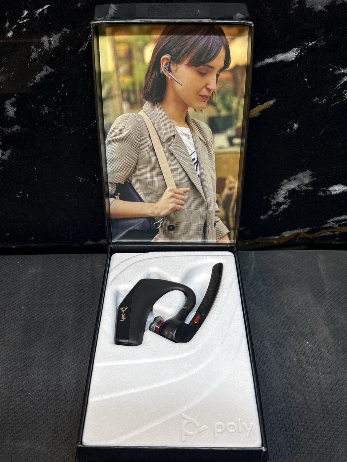 # HP - Poly Voyager Legend 30 Wireless Noise Cancelling In-Ear Headset - Black