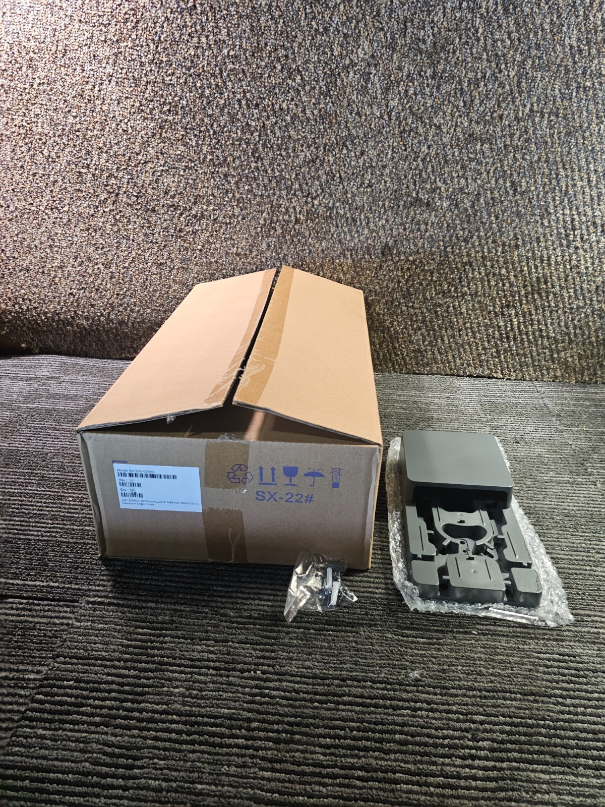 (QTY 10) Gigapoint GP1101X Wall Mount Fiber Management Bracket 300-02955