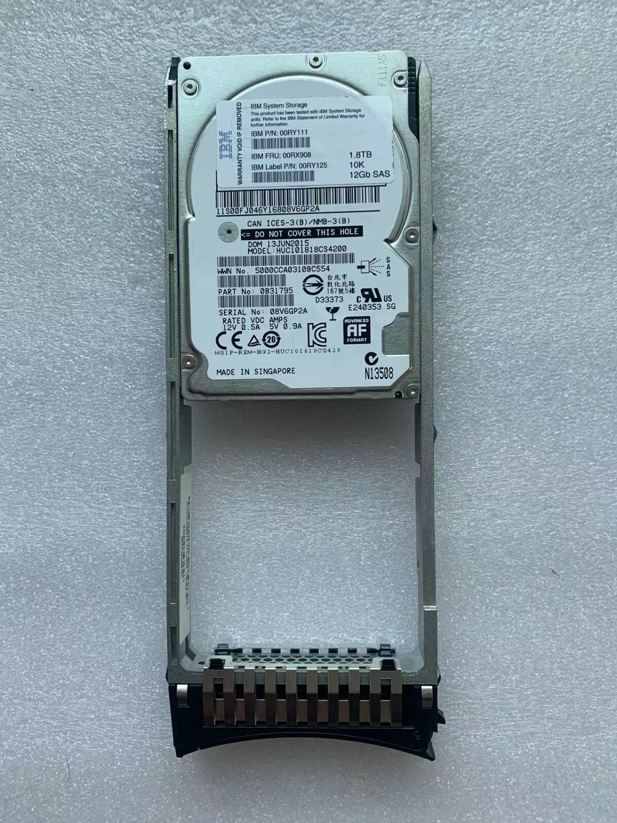 IBM 1.8TB 00RX908 00RY111 00RY125 00WY600 10K 12G 2.5" SAS V7000 Gen2 HARD DRIVE