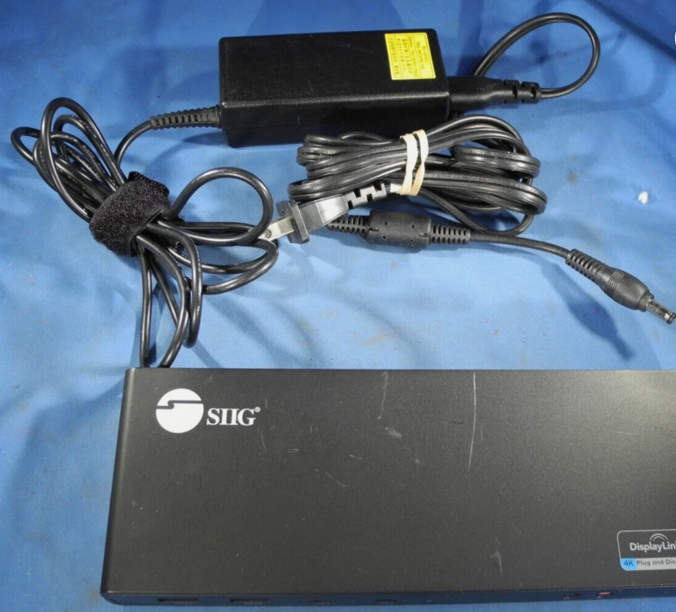 SIIG USB-C 4K Dual HDMI Docking Station 2x USB3.0, 2x DP, RJ45, Laptop Charging