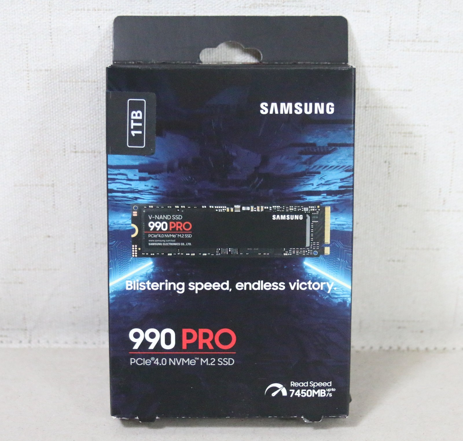 BRAND NEW Samsung 990 PRO 1TB Internal SSD PCle Gen 4x4 NVMe (MZ-V9P1T0B/AM)