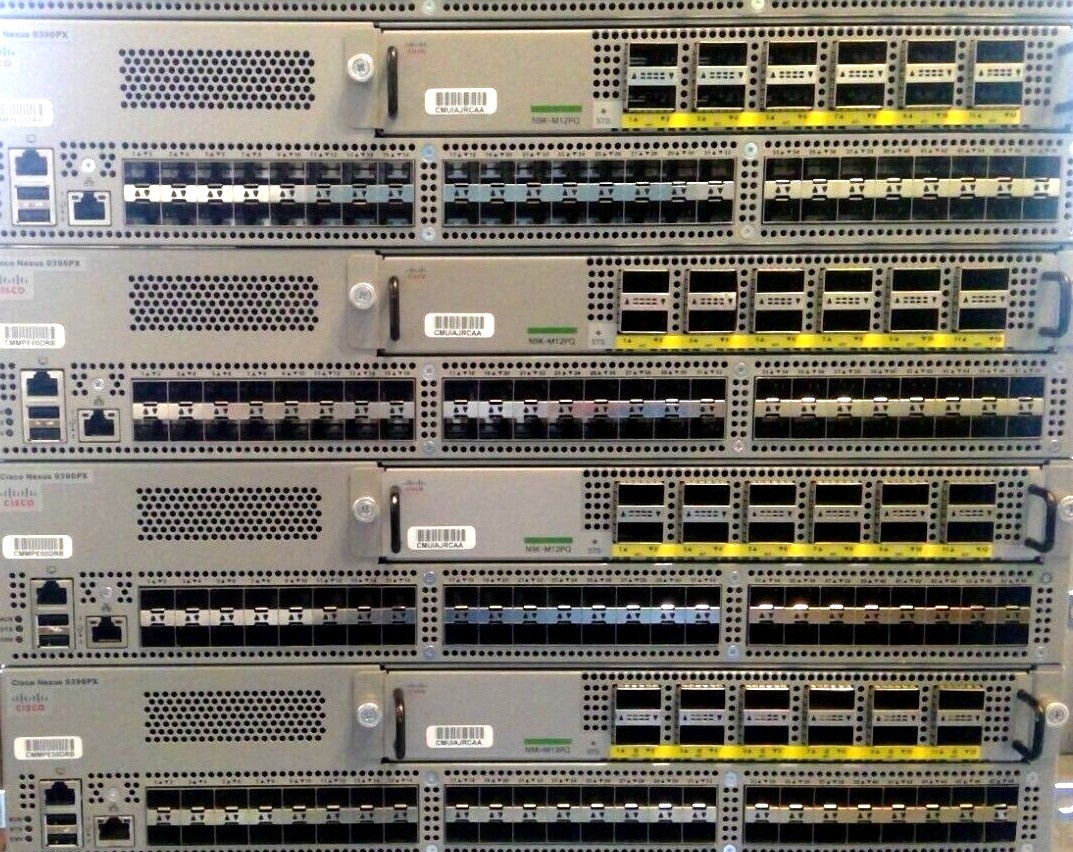 Cisco N9K-C9396PX Nexus Switch 9300 48x 1/10G SFP+ N9K-M12PQ N9K-PAC-650W-B 40Ge
