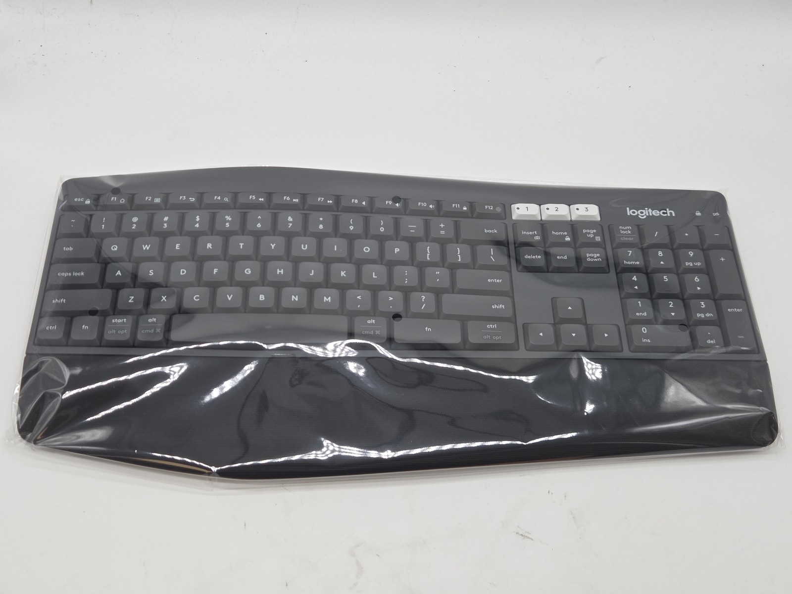 Logitech - K850 Wireless Bluetooth Keyboard PC Mac Chrome NO RECEIVER / Free SH