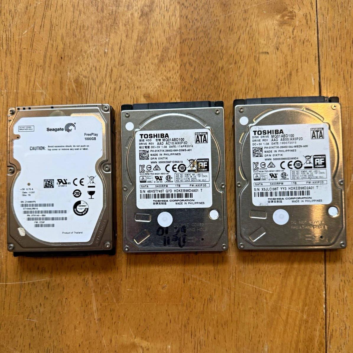 Lot of 3 1TB 2.5” SATA Hard Drives Toshiba Seagate Untested Parts Repair