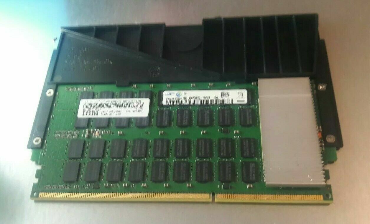 IBM Power8 64GB 8GX72 DDR3 1600MHz CDIMM Memory RAM 00LP699 M351B8G70DM0-YK0M1