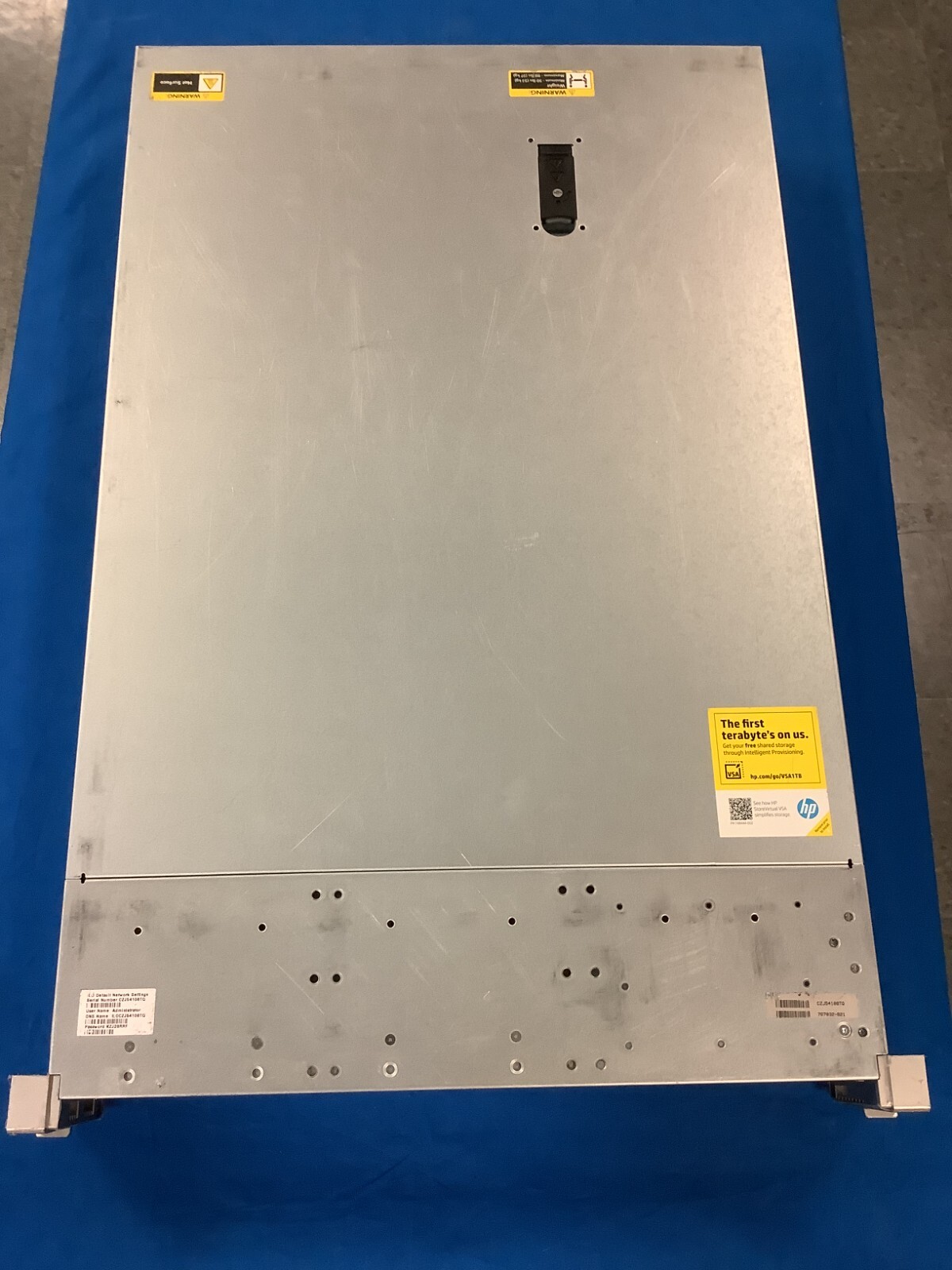 767032-B21 HP ProLiant DL380 Gen9 24x SFF CTO 775400-001