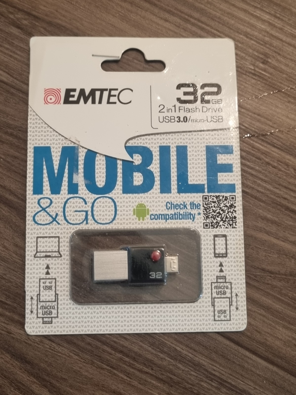 New And Sealed EMTEC MOBILE 32GB USB 3.0 MICRO 2.0  TWO in ONE FLASH DRIVE