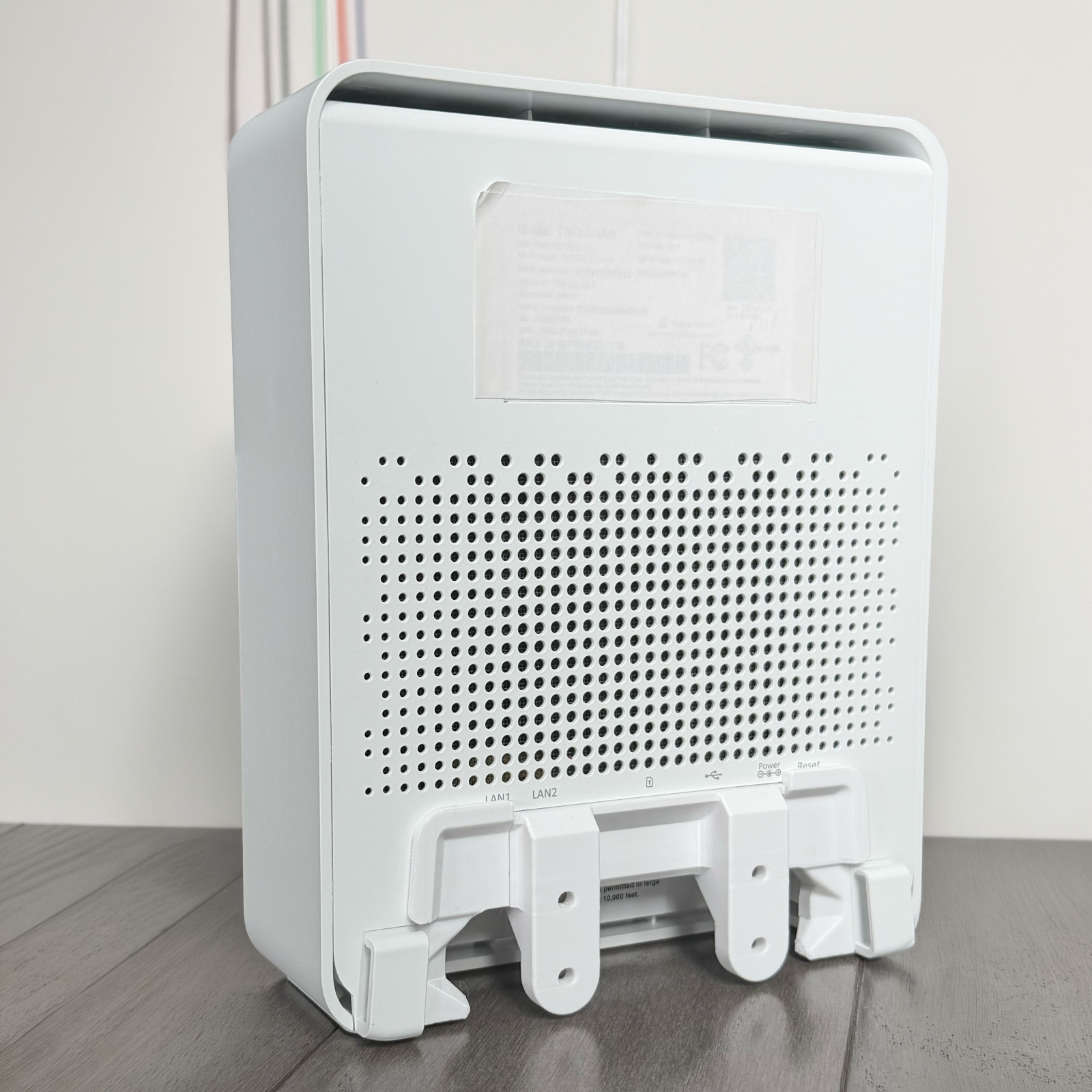Wall Mount Bracket for T-Mobile G5AR G5SE 5G Gateway: Strong, Compact & Hidden
