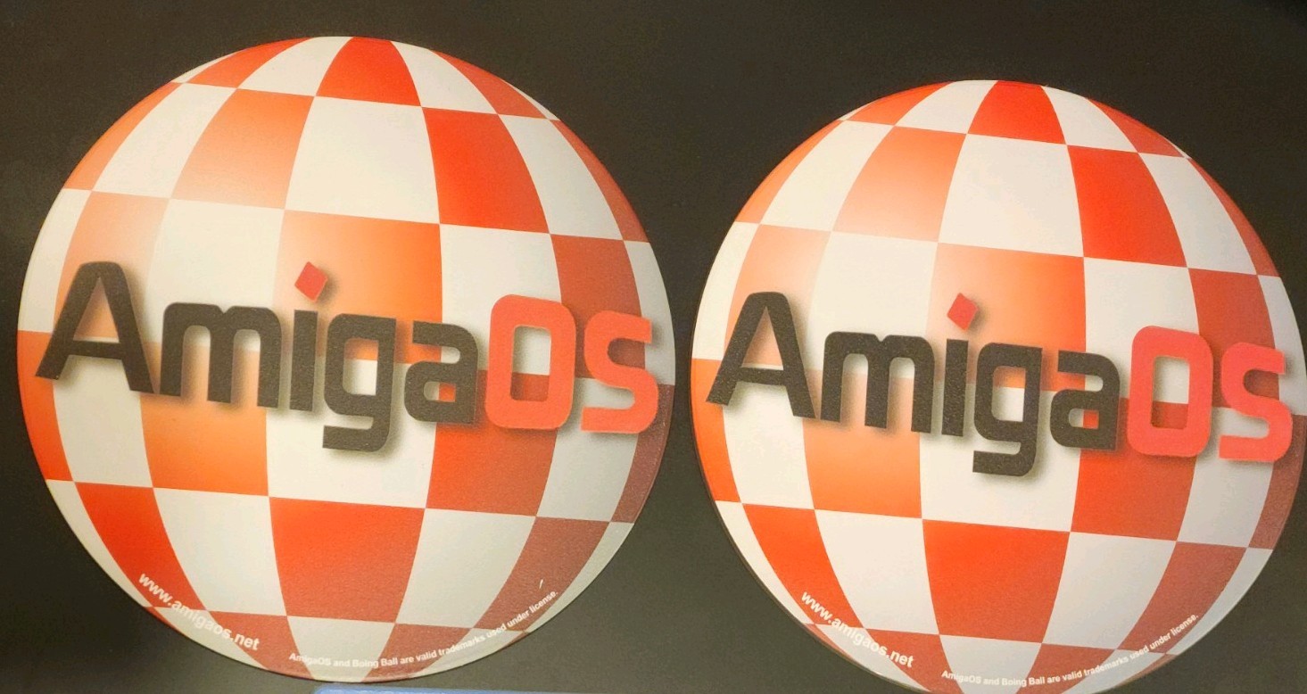 Amiga the official AmigaOS Boing Ball mouse pad