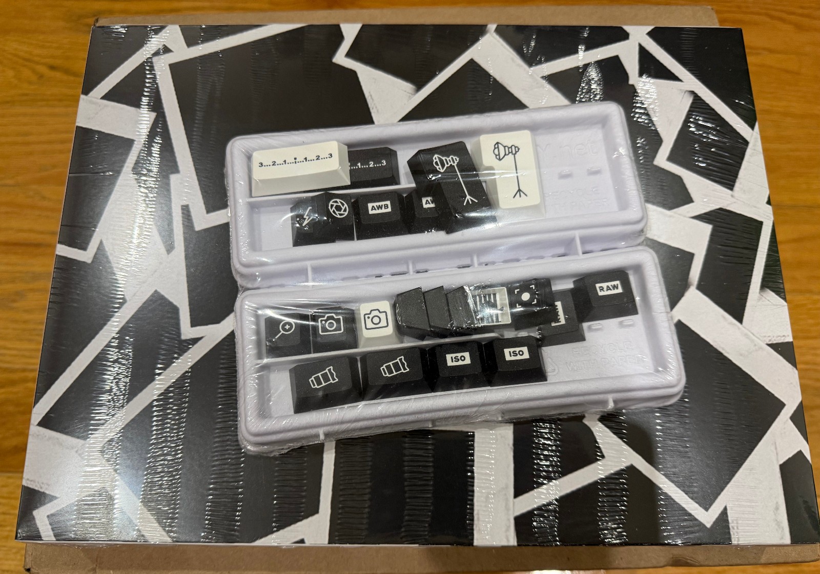 GMK Shashin - Hiragana Base + Novelties Kit Keycaps