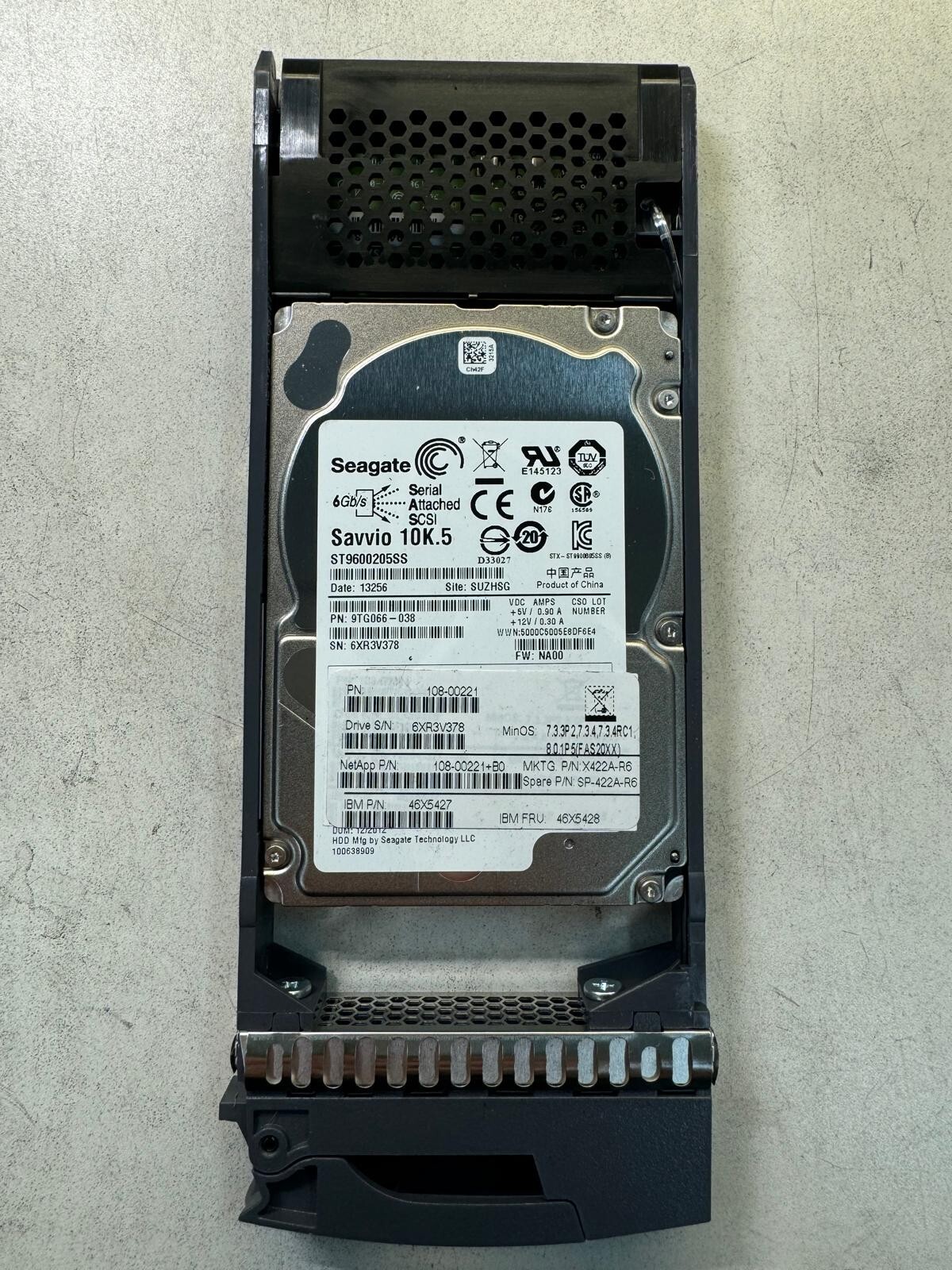 NetApp 600GB 108-00221+B0 X422A-R6 ST9600205SS 9TG066-038 6 Gb/s SAS 2.5" HDD