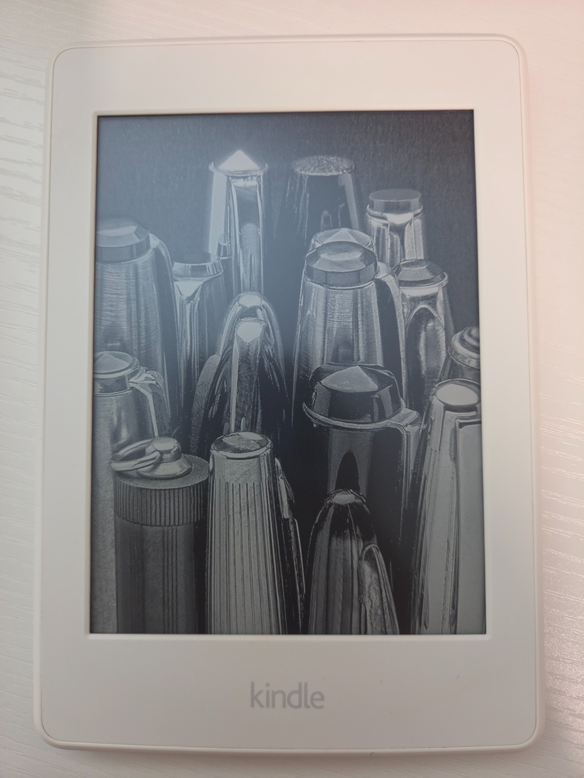 Amazon Kindle Paperwhite 3rd (7th Generation) 6in, White - [Grade B]