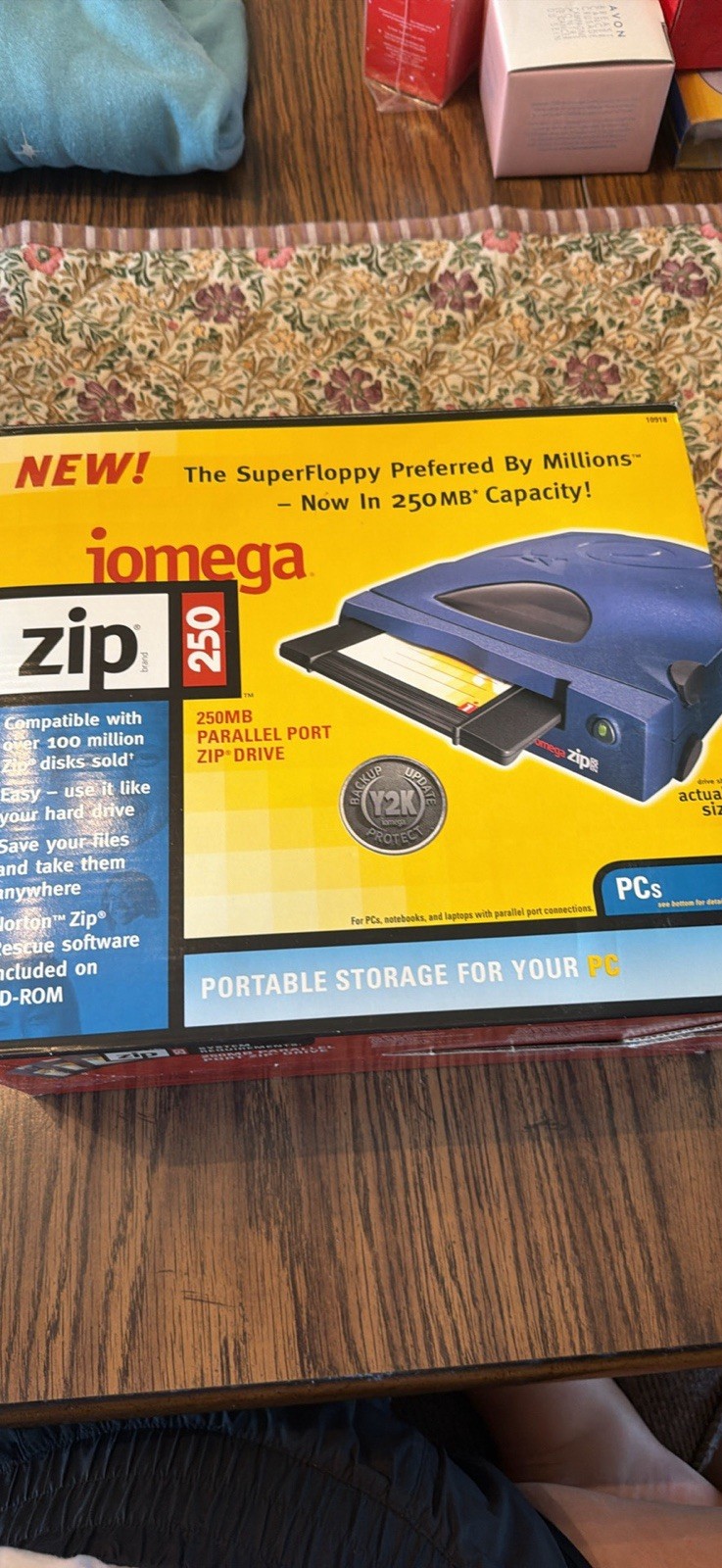 Iomega Zip 250 250MB External Parallel Port Zip Drive for PC Blue Model 10918