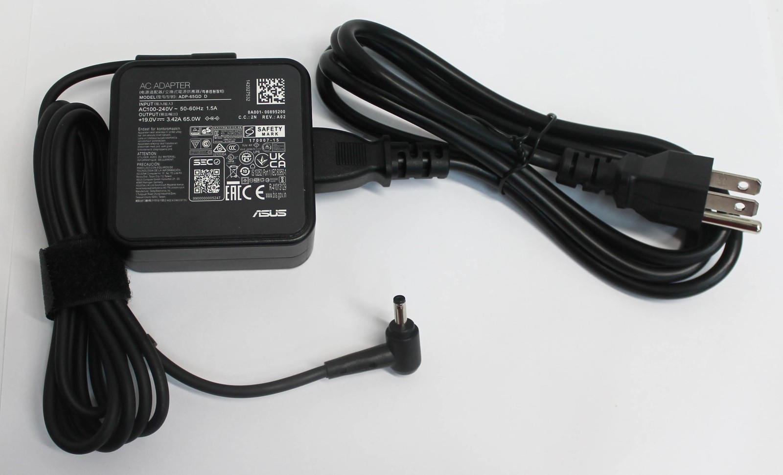 0A001-00895200 ASUS AC ADAPTER 65W 19V 3PIN 4PHI "GRADE A"