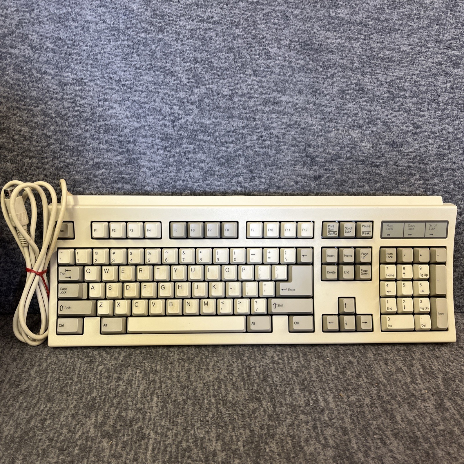 Vintage NMB Computer  Keyboard 5-Pin Din RT6875T 119614-001 Rev. A