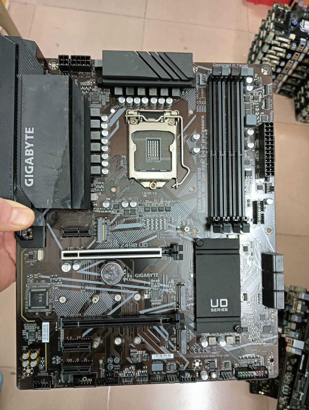 Gigabyte Z490 UD Motherboard Intel Z490 LGA 1200 DDR4 M.2 HDMI USB3.2 ATX Tested