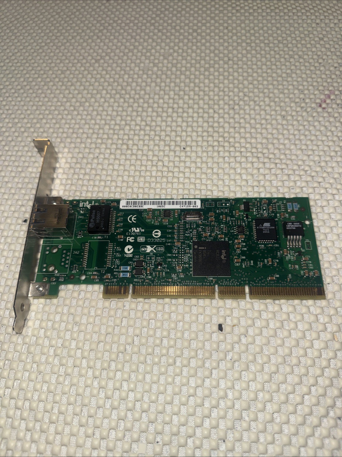 Intel PWLA8490MT PRO/1000 MT Server Adapter