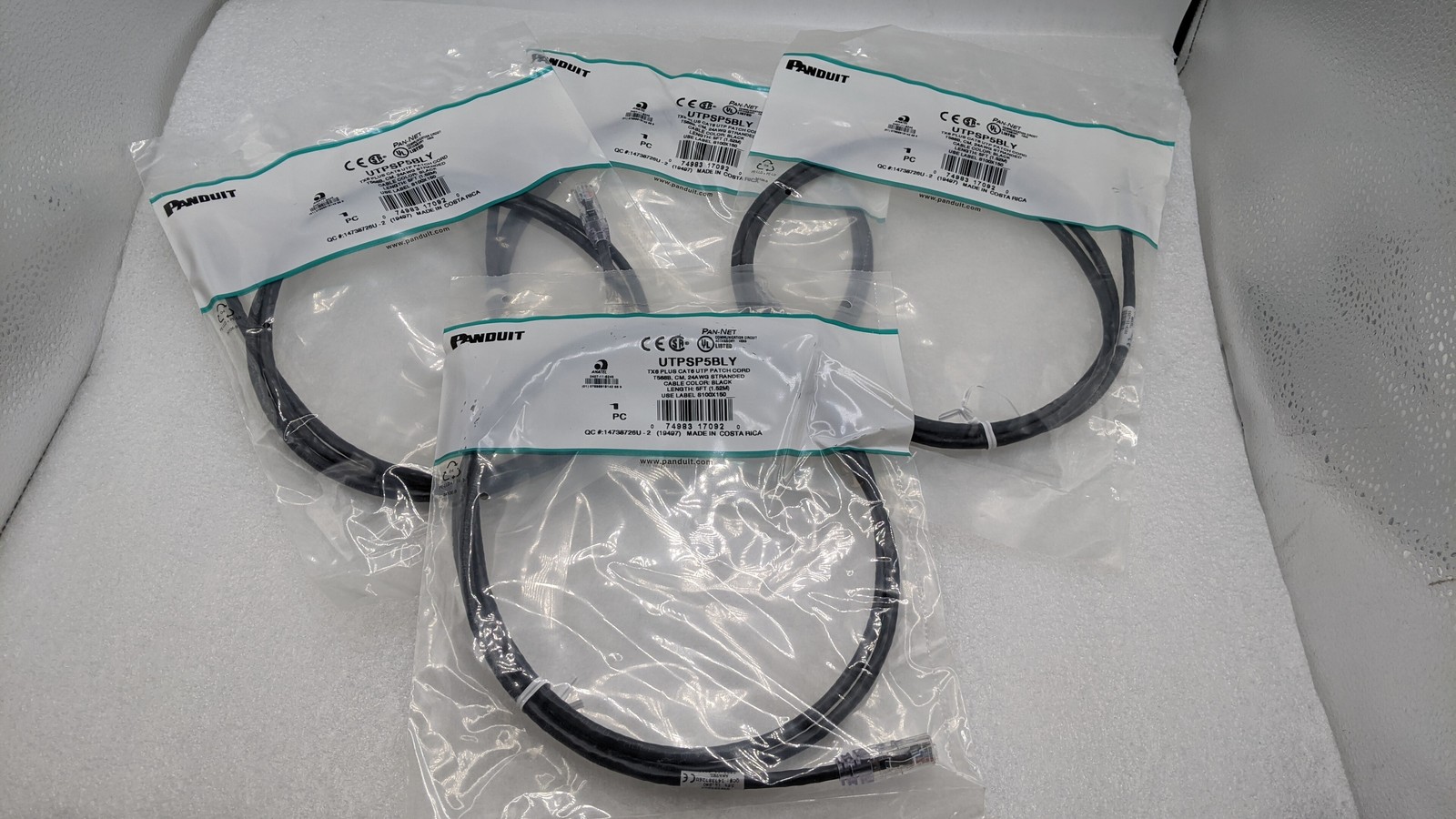 Lot of 4 - PANDUIT UTPSP25BLY Copper Patch Cables, Cat 6, Black Cable, 5 Ft