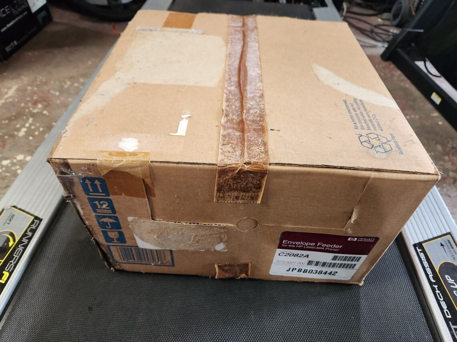 HP LaserJet 4 - Envelope Feeder C2082A  R73-3001-000 - New in Box