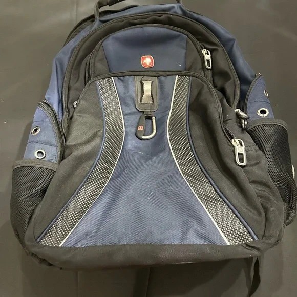 SwissGear Wenger Ibex 17" Laptop Backpack Blue Black Airflow Padded