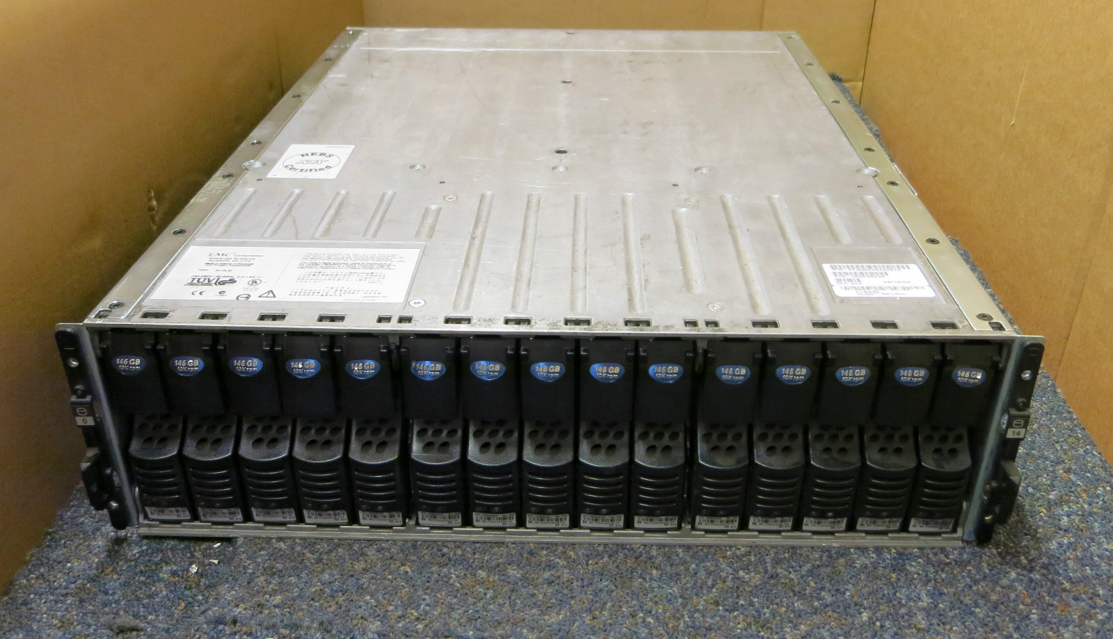 EMC Dell KAE 005048494 Storage Array W4572 15 x CX-4G15-146GB 118032371 2 x PSU
