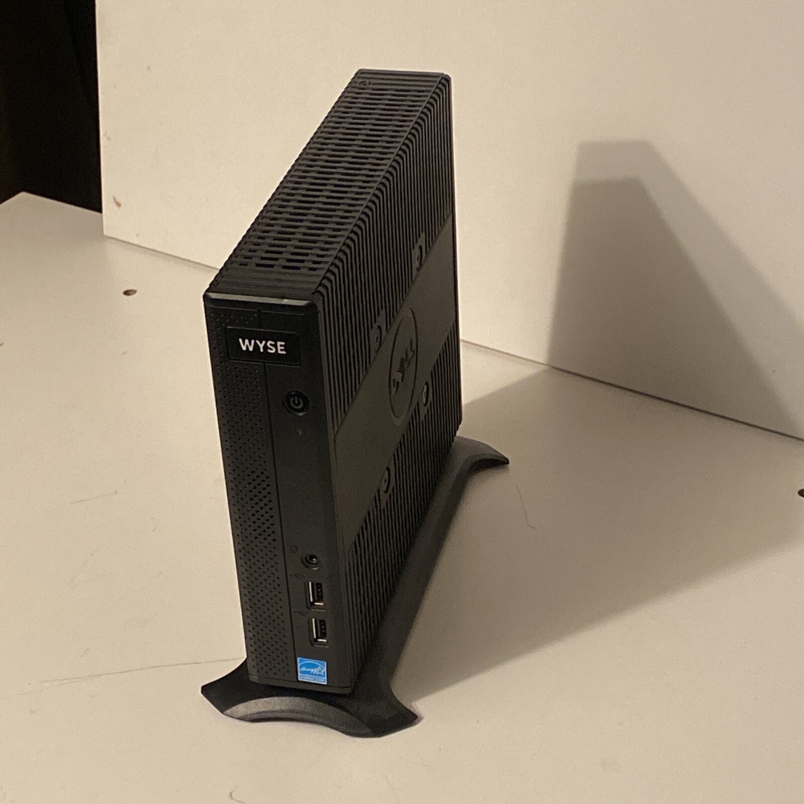 Dell DX0D Wyse Thin Client 16GB SSD 4GB 1.40 GHz With Power Supply