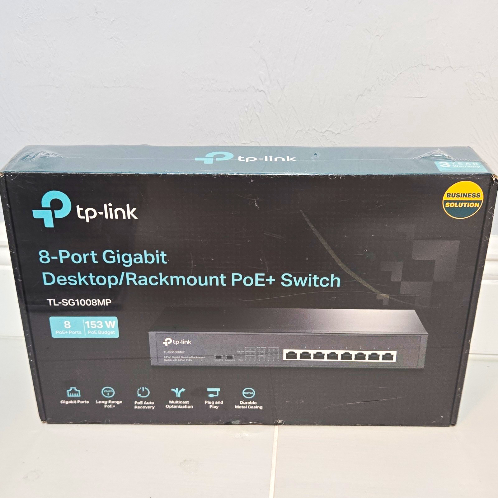 TP-Link TL-SG1008MP 8-Port Gigabit PoE+ Unmanaged Rackmount/Desktop Switch