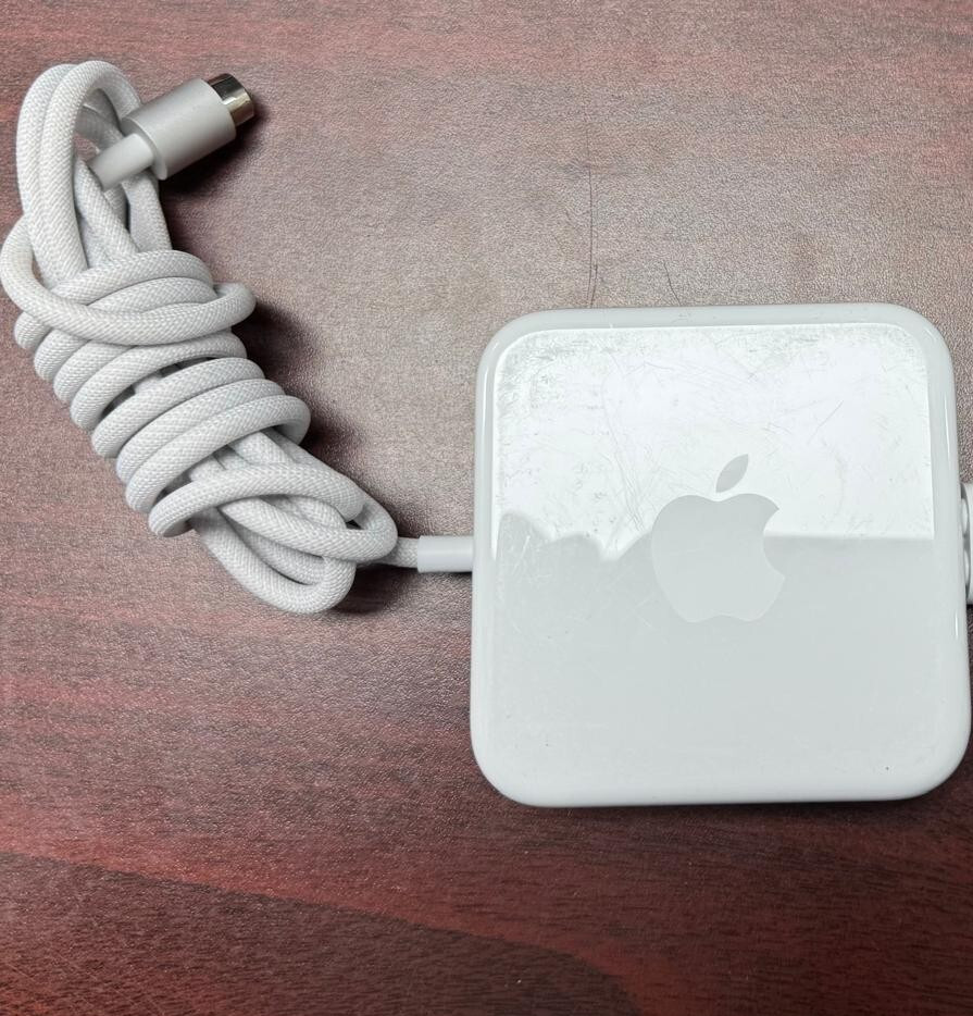 Pre Owned - Genuine Apple 24" iMac 143W Adapter (Silver) A2388- WITHOUT Ethernet