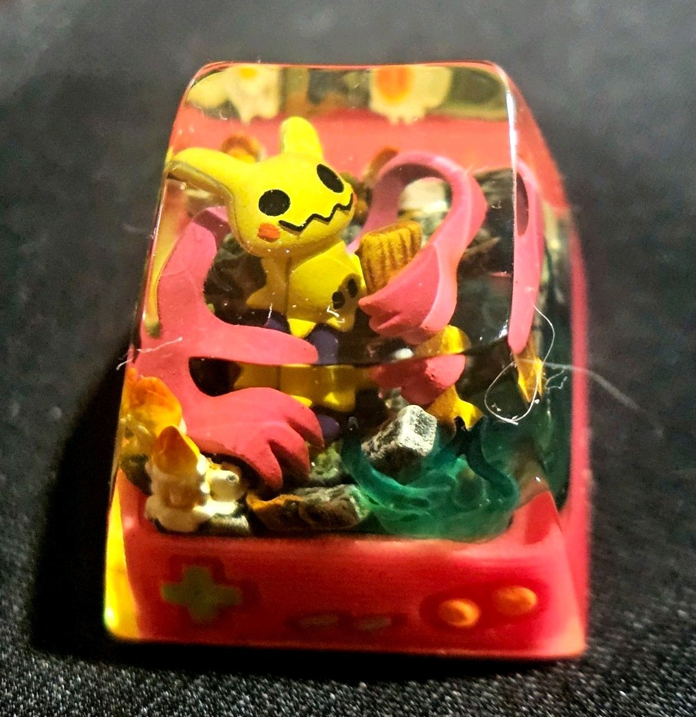 S-Craft MIMIKYU Artisan Pokemon Keycap (New In Box) Never Mounted