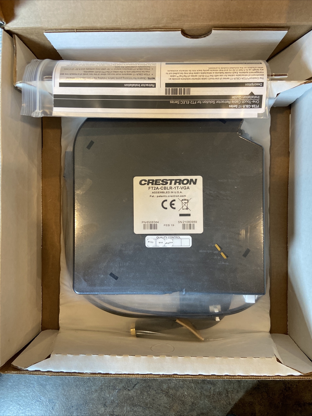 Crestron FT2A-CBLR-1T-VGA OneTouch Cable Retractor FT2 ELEC Series