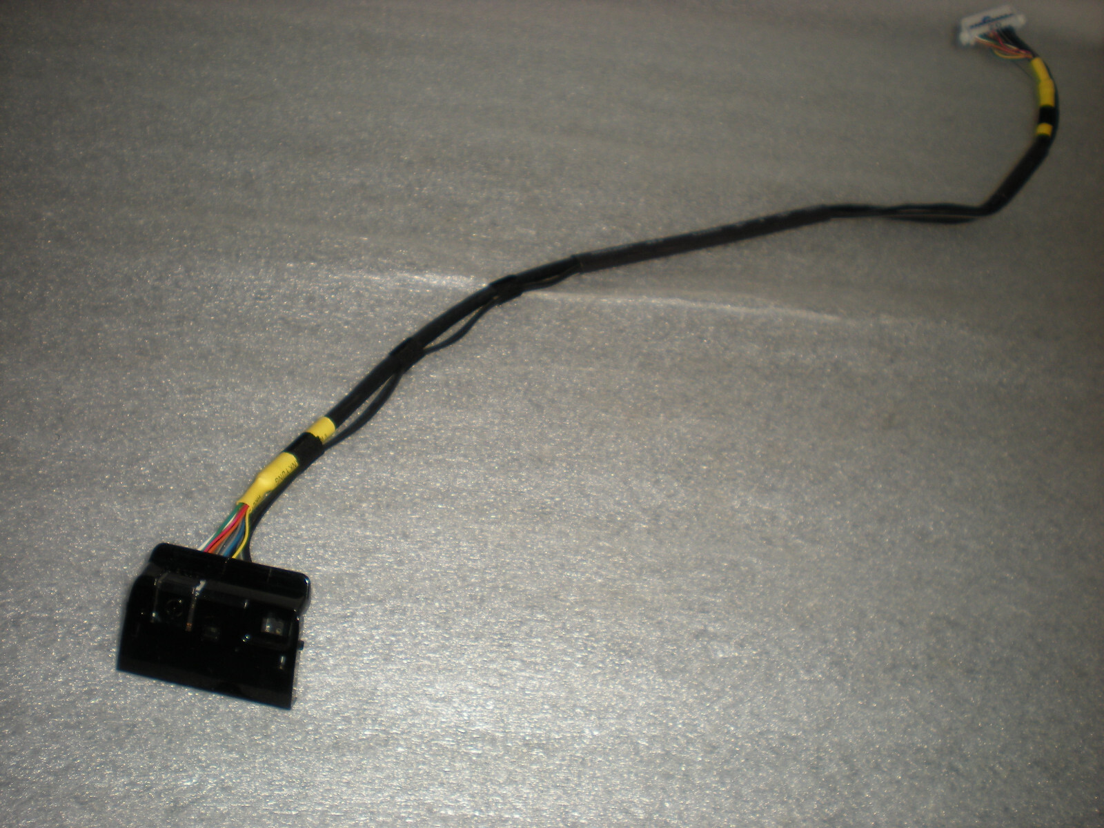 Samsung Wi-Fi/BT Transceiver BN59-01341B Power Button For S32BM500EN 32" Monitor