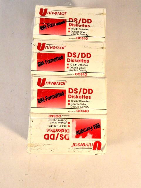 NIB Computer 3.5 Floppy Disks  by Universal - 4 boxes of 10 each total 40 disks