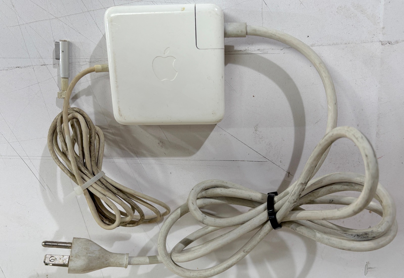 Apple ADP-85EB T 18.5V 4.6A 85W AC Adapter Charger MacBook 15" 17" MagSafe