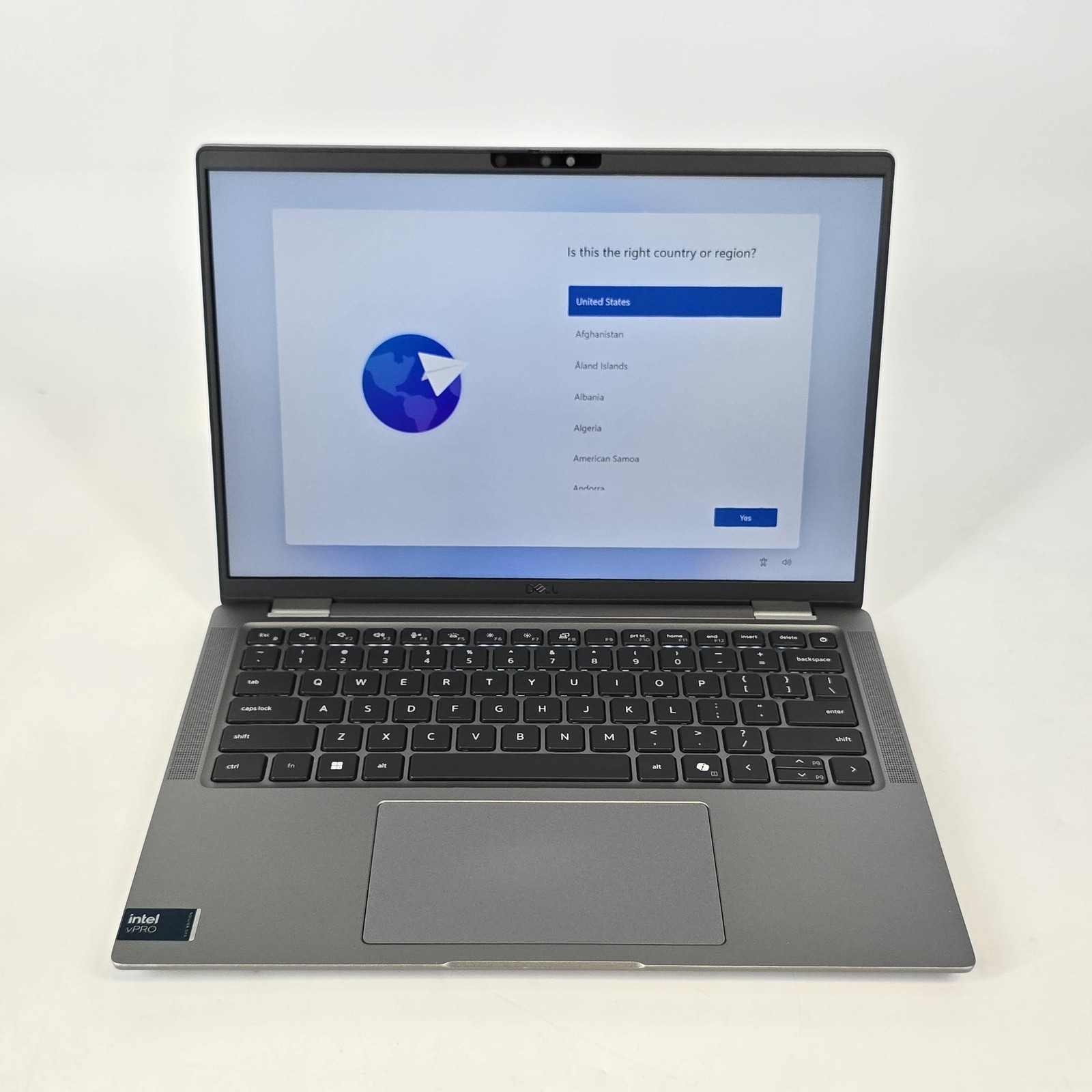 Dell Latitude 7450 14 QHD+ TOUCH 3.8 GHz Ultra 7 165H 32GB 256GB SSD Very Good