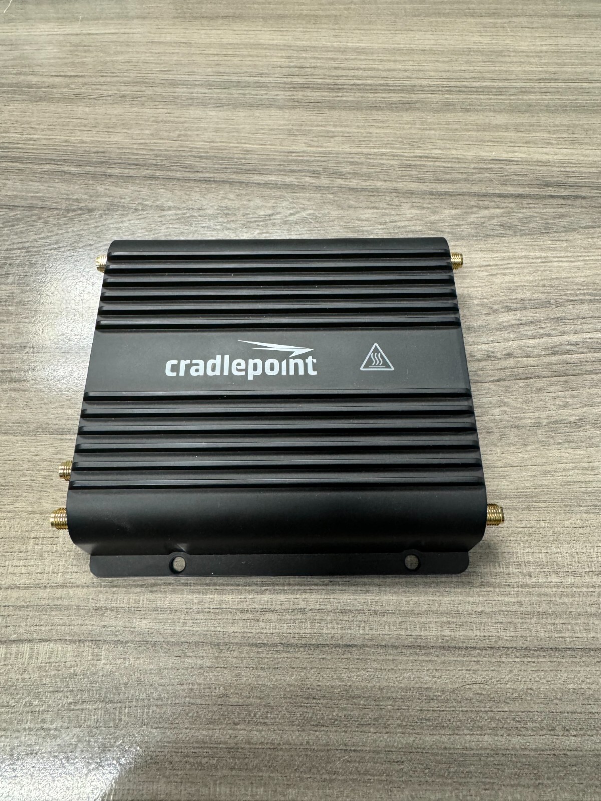 Cradlepoint IBR600C-150M-D 150 Mbps 2-Ports Wireless (Wi-Fi) Router