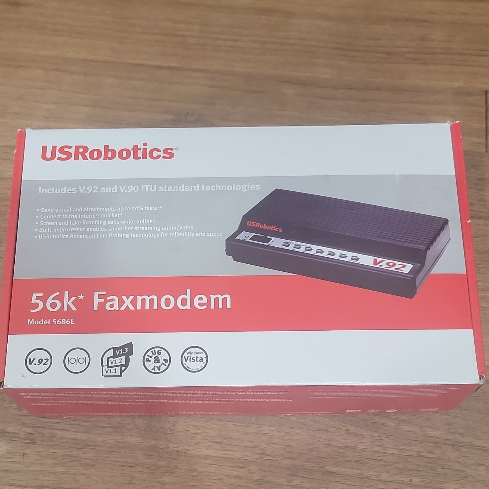 USRobotics 56K Faxmodem V.92/V.90 External Dial-Up Modem 5686E USR5686E