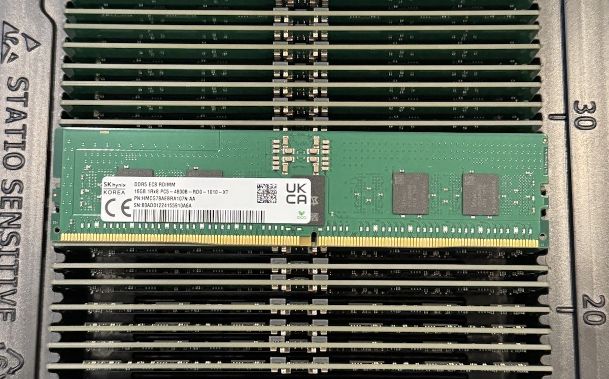 ✅ SK hynix 16GB DDR5-4800 ECC RDIMM 1Rx8 Server Memory — HMCG78MEBRA107N AA