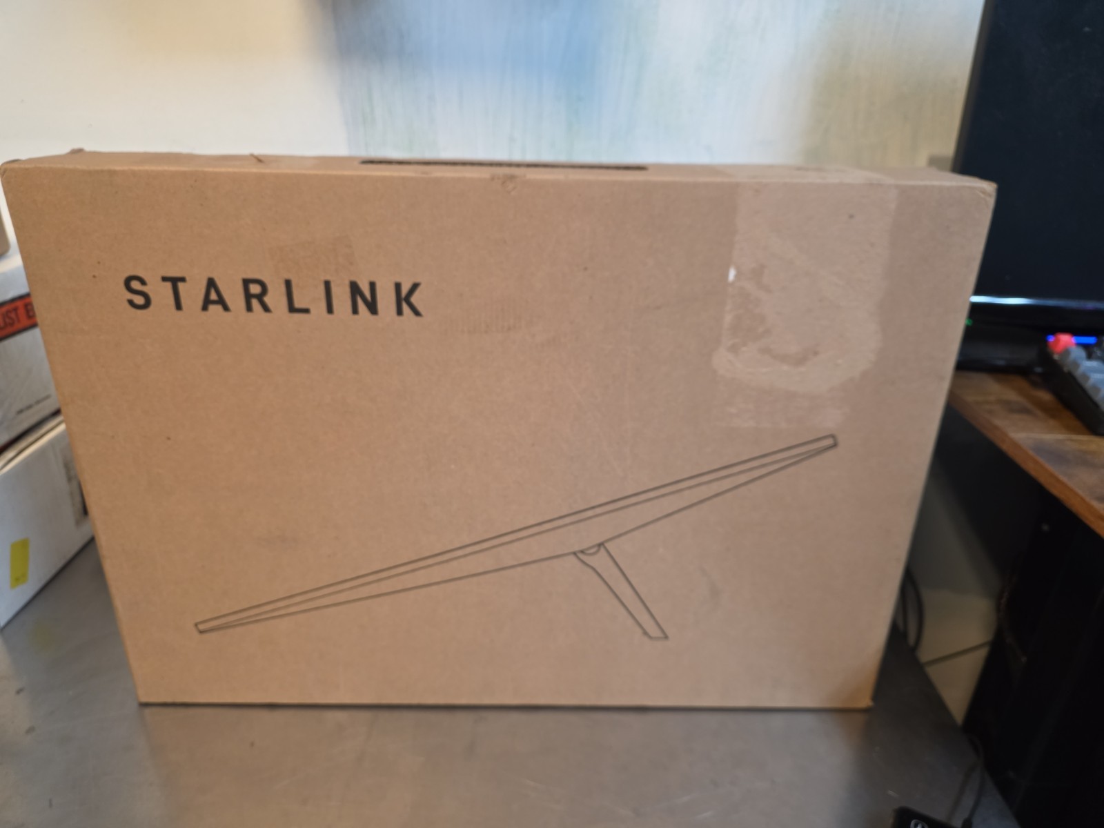 New STARLINK Gen 3 Standard Kit SpaceX AX Tri Band WiFi System Sattelite UTA-232